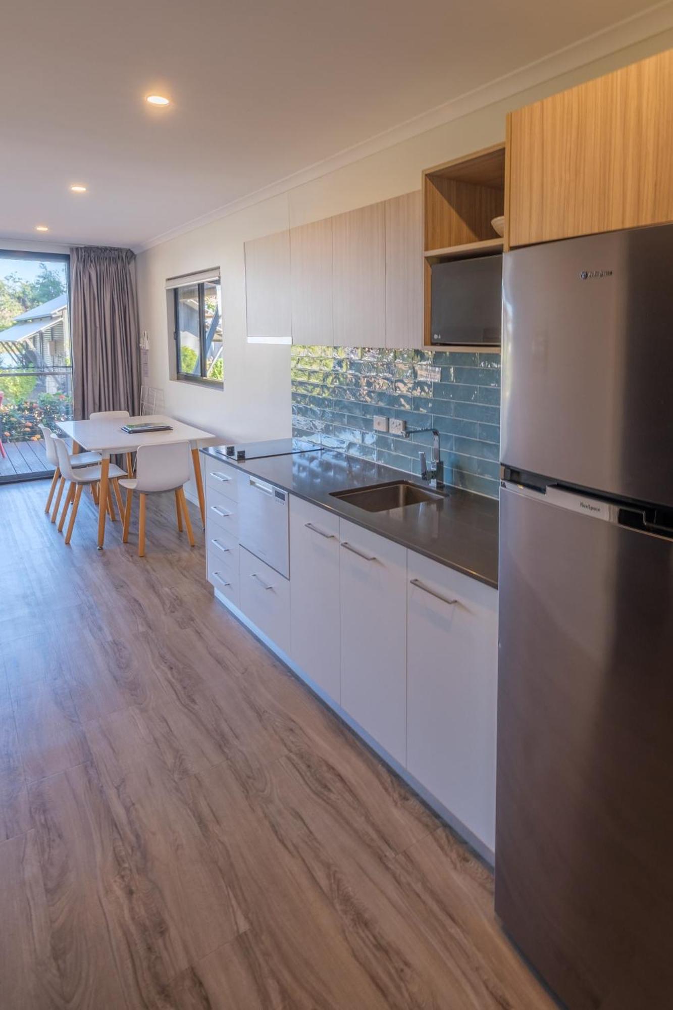 Kimberleyland Waterfront Holiday Park كونونورا المظهر الخارجي الصورة